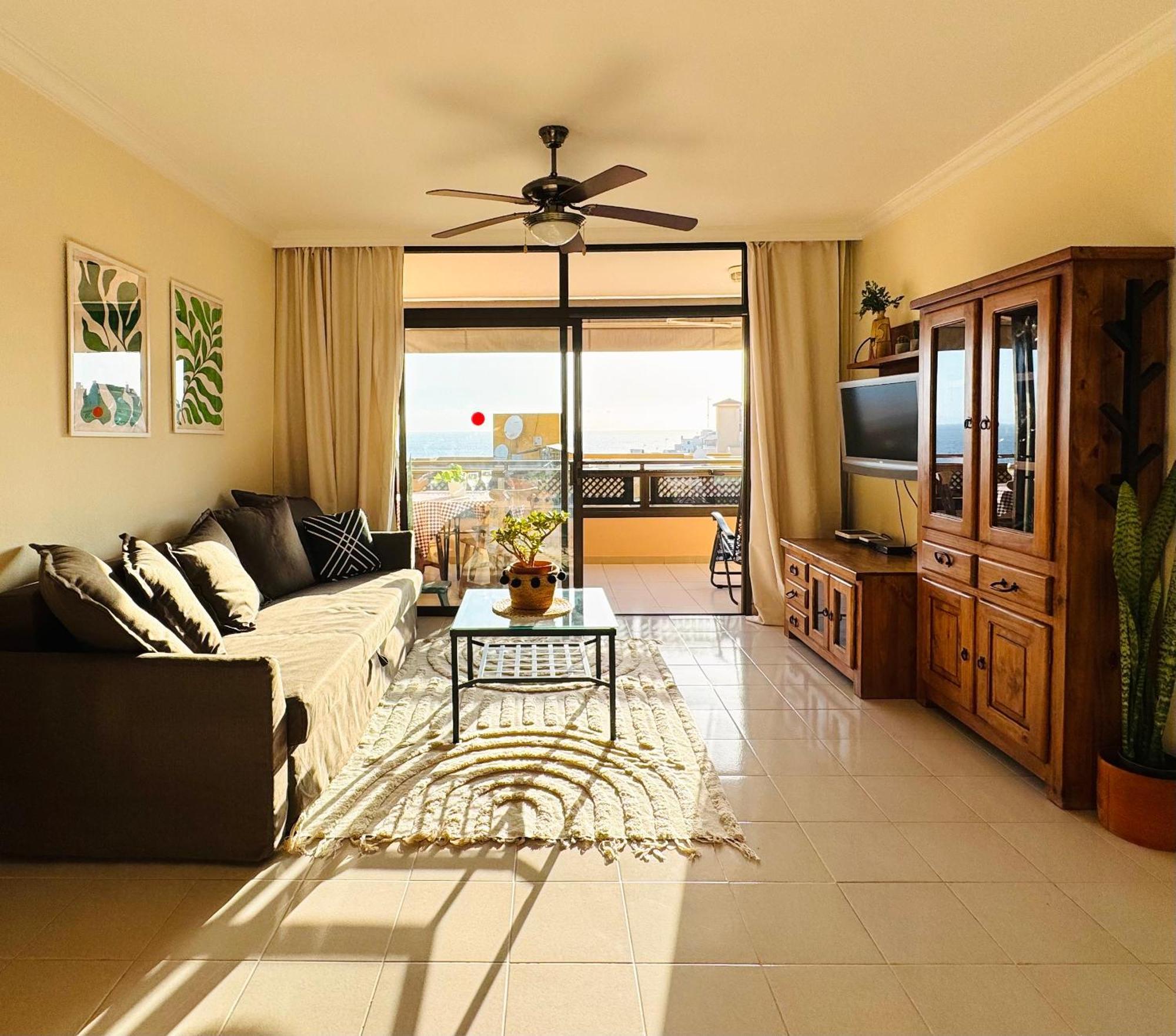 Casa Hugo - Ocean View, Quiet Pool, Fibre Net, Los Gigantes بويرتو دي سانتياغو المظهر الخارجي الصورة