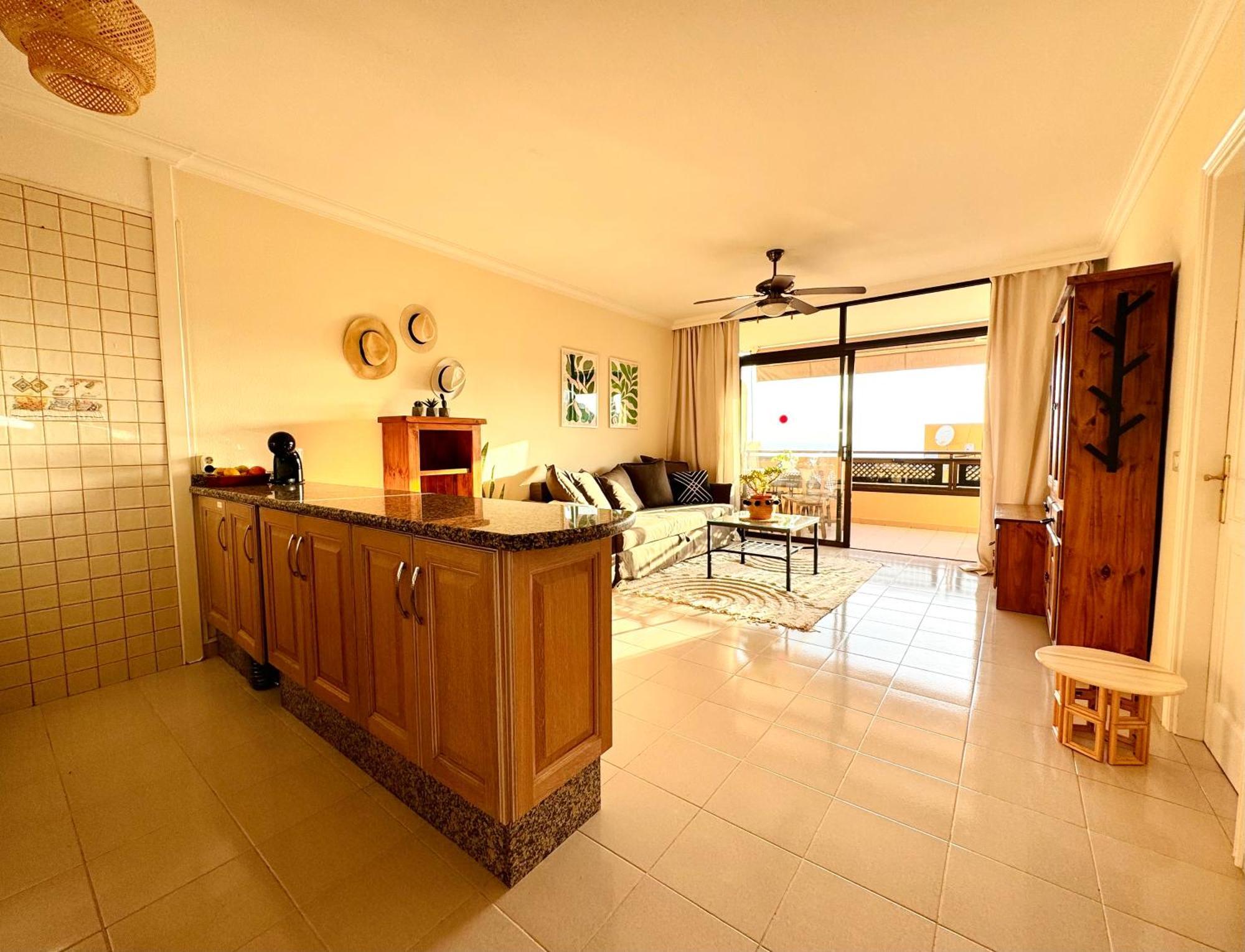 Casa Hugo - Ocean View, Quiet Pool, Fibre Net, Los Gigantes بويرتو دي سانتياغو المظهر الخارجي الصورة